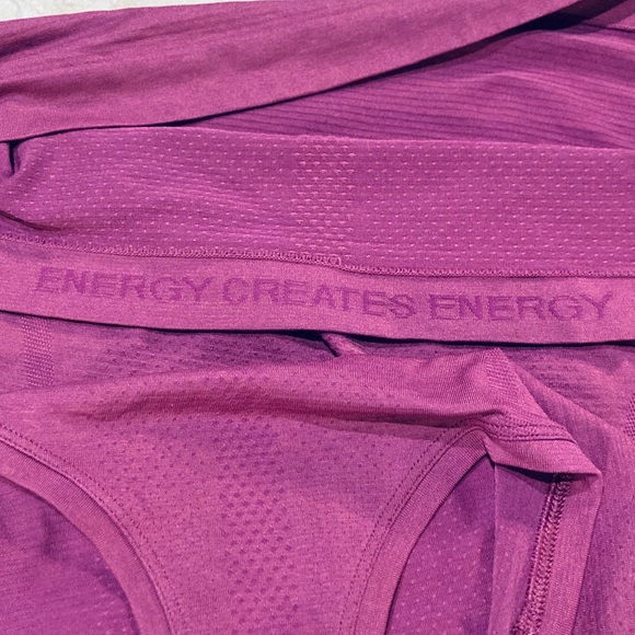 Lululemon Swiftly Tech Racerback 2.0 - Picture 5 of 6